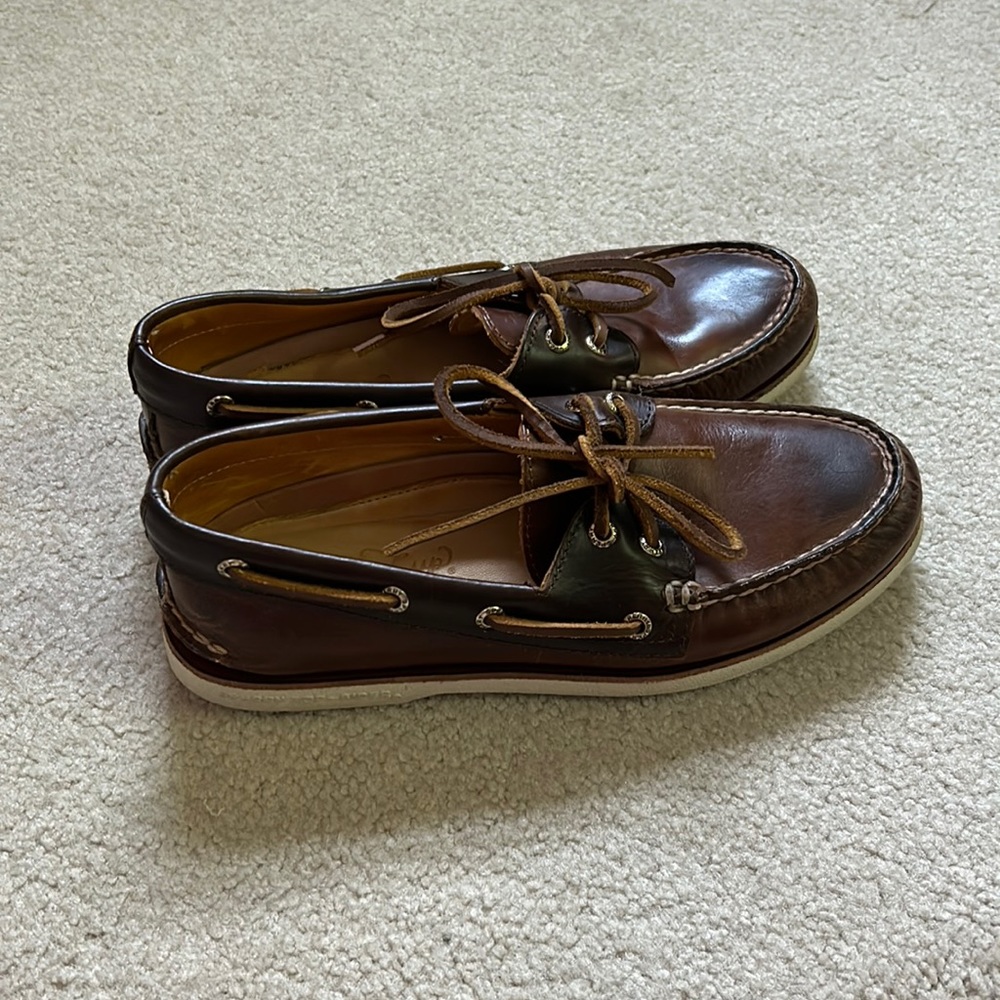 Men’s Sperry Gold Cups